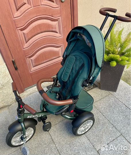 Велосипед bentley с ручкой трёхколёсный