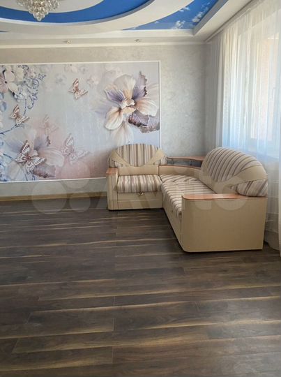 2-к. квартира, 74 м², 13/13 эт.