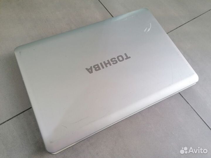 Ноутбук Toshiba Satellite L500, на запчасти
