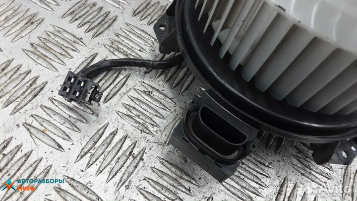 Моторчик печки Toyota Corolla 10 (E140/E150) 2007