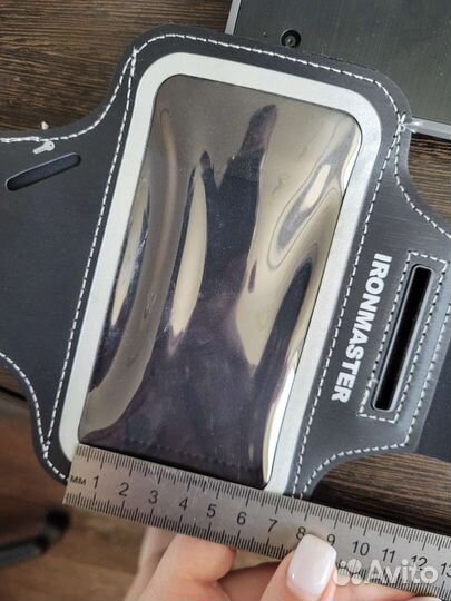 Чехол для телефона на руку