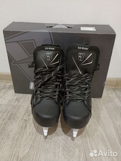 Коньки хоккейные ICE blade