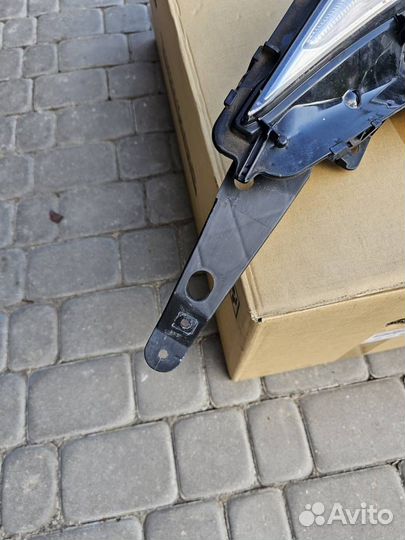 Фара противотуманная в сборе Lexus 570