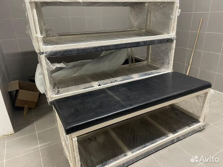 Банкетка в прихожую