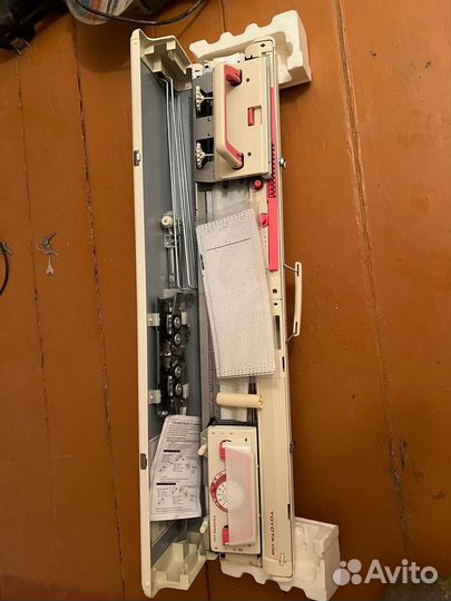 Вязальная машина. Toyota KS858