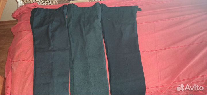 Школьная форма для мальчика на 122-128 р. серая