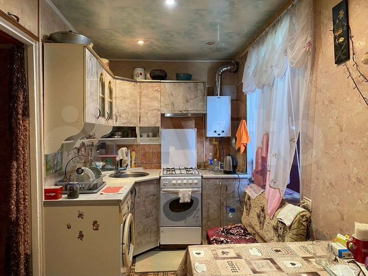 2-к. квартира, 40 м², 5/5 эт.