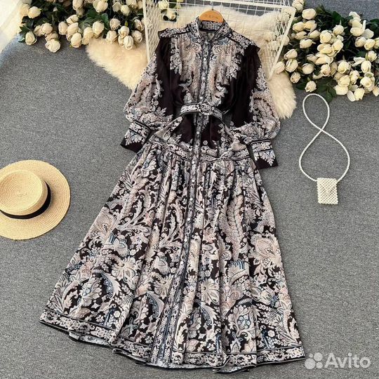 Платье вечернее