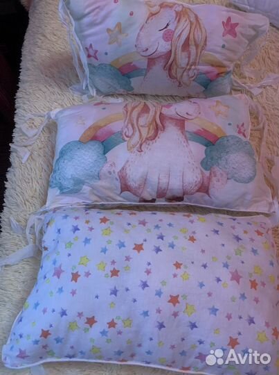 Бортик для кроватки Единорог