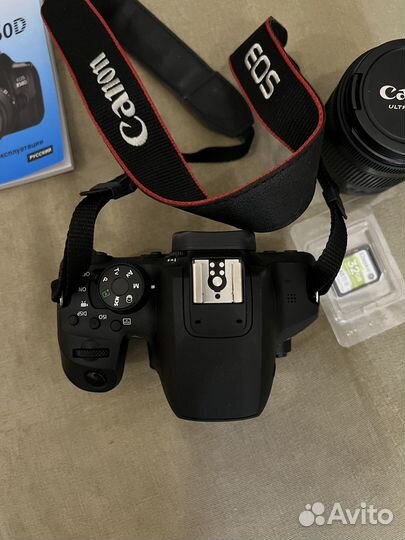 Зеркальный фотоаппарат canon 850d