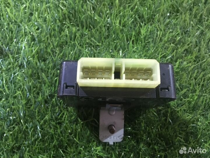 Блок управления светом Hyundai Solaris