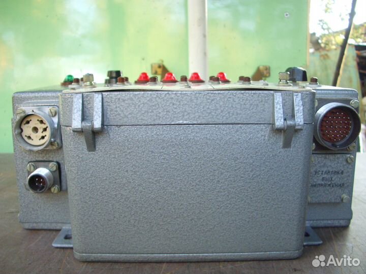Радиостанция DF-3 Деймос. Блок вызова Р-012Т