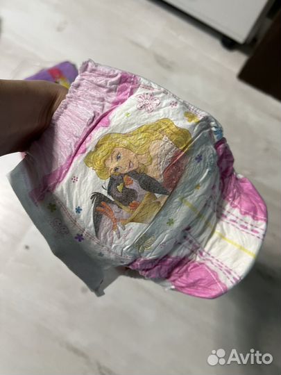 Подгузники трусики huggies 4