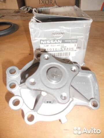Помпа (насос водяной) Nissan SR20