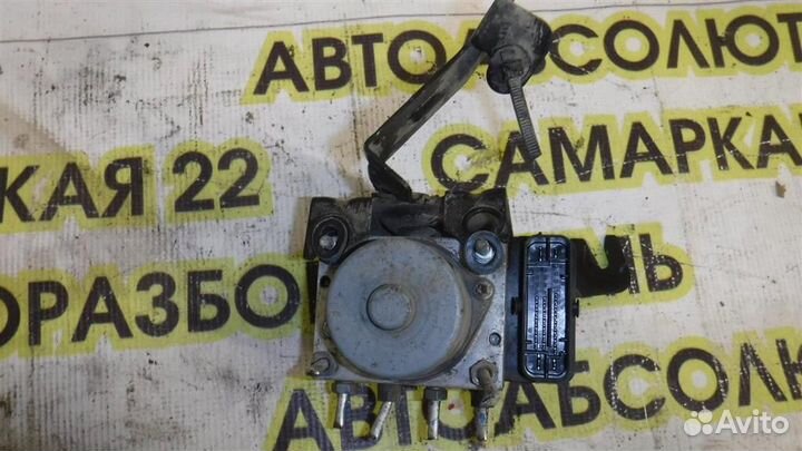 Блок ABS (насос) Renault Sandero II 2014