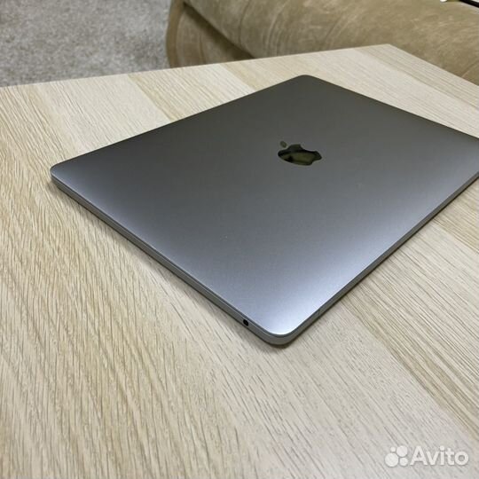 Apple MacBook Pro 2017