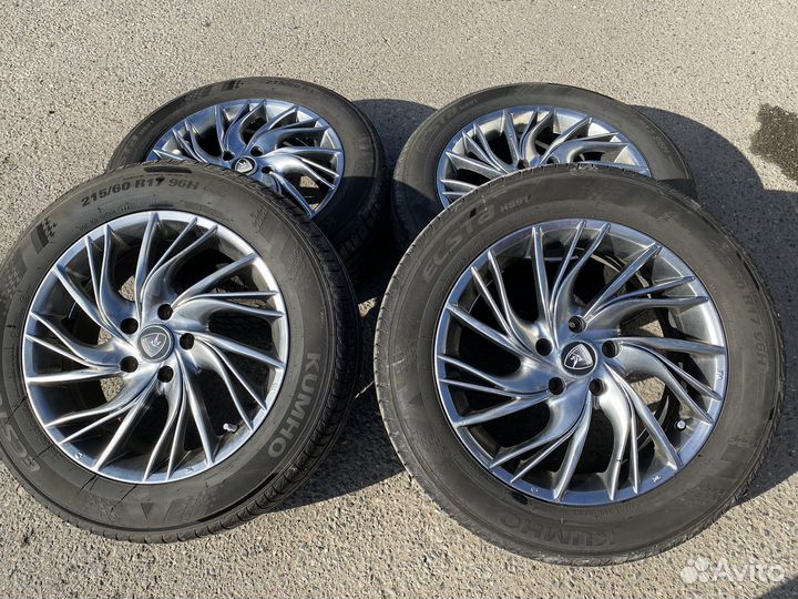 Колеса на toyota camry r 17