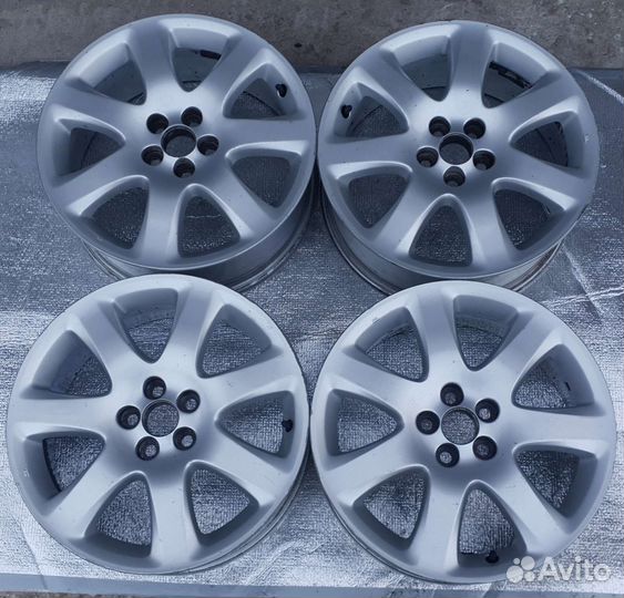 Диски r17 Toyota Avensis оригинал