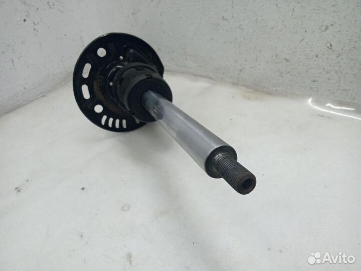 Амортизатор volkswagen passat CC Передний