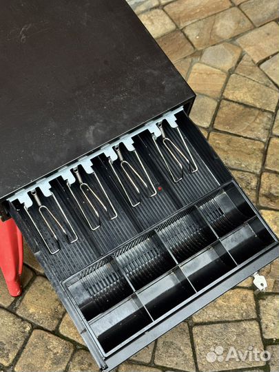 Денежный ящик