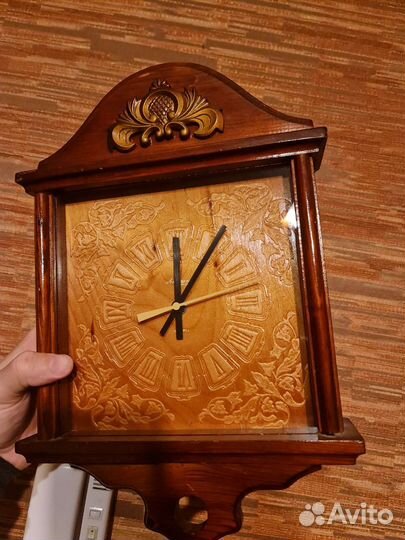 Часы советские