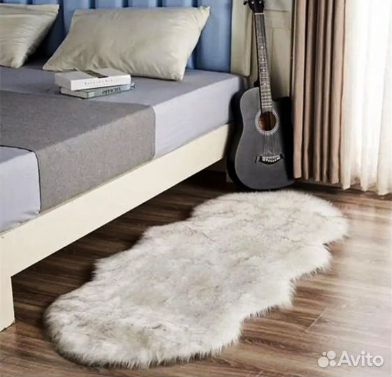 Ковер из искусственной шерсти новый