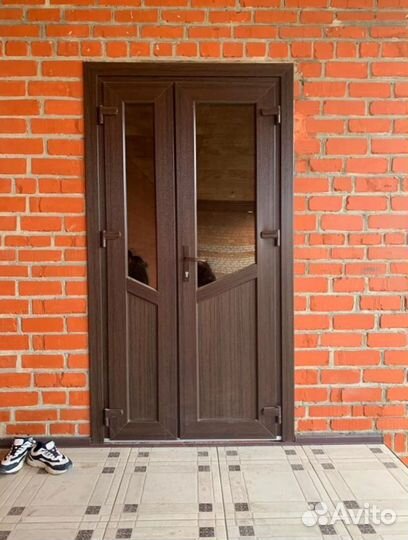 Пластиковые двери в рассрочку