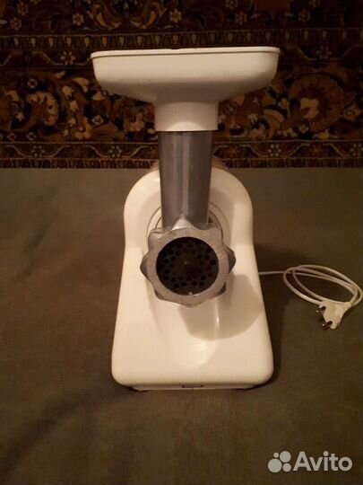 Мясорубка электрическая бу