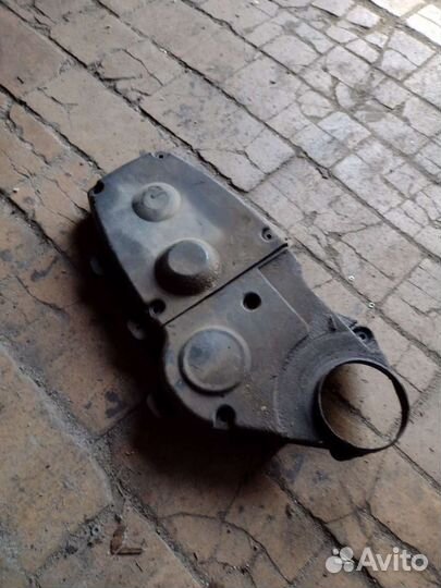 Крышка,корпус ремня грм granta