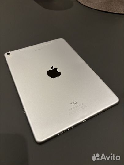 iPad pro 9.7 cellular (2015)