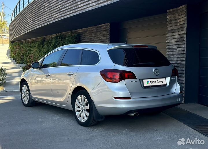 Opel Astra 1.4 МТ, 2012, 190 450 км