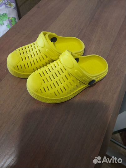 Crocs шлепки детские