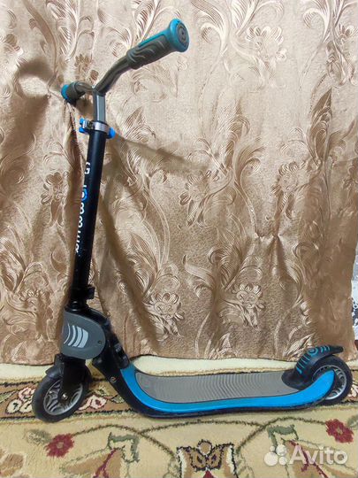 Самокат globber двухколесный