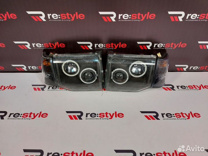 Фары Mitsubishi Pajero V32 1991-1997 LED T1843