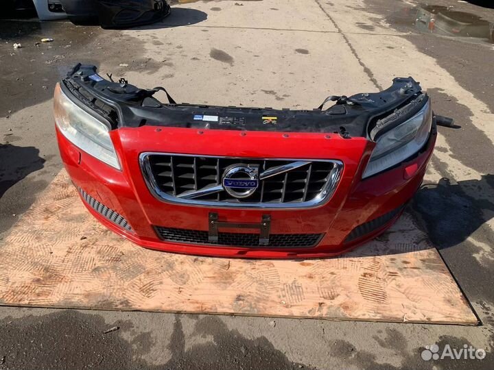 Срез морды Вольво S80 V70 ксенон Volvo V70 S80