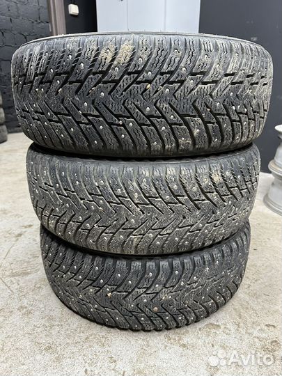 Nokian Tyres Hakkapeliitta 8 195/60 R15