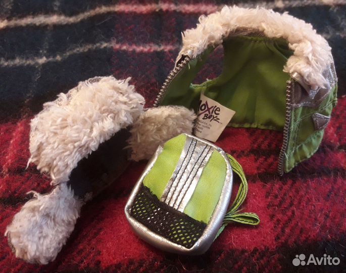 Одежда аксессуары для куклы мальчика Moxie