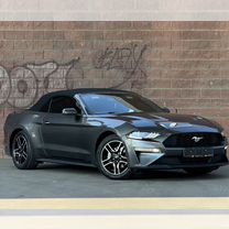 Ford Mustang 2.3 AT, 2020, 90 000 км, с пробегом, цена 2 990 000 руб.