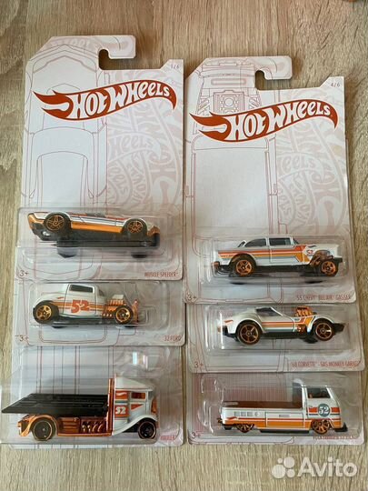 Машинка Hot Wheels премиальная серия