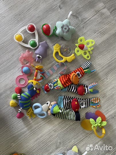 Игрушки для детей до года пакетом
