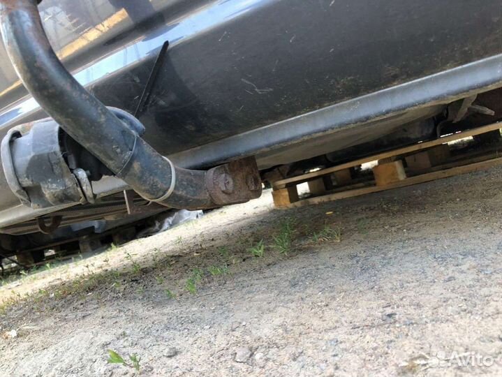 Фаркоп Toyota Avensis 2 2005