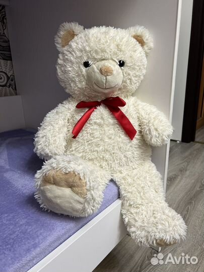 Плюшевый медведь