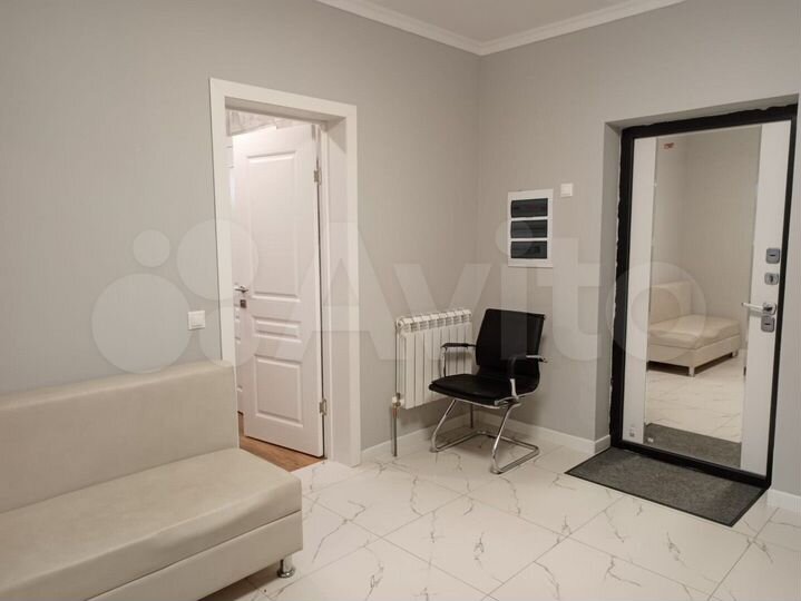 Дом 172 м² на участке 5,5 сот.