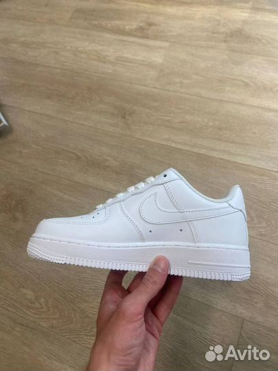 Nike Air Force 1 Low White