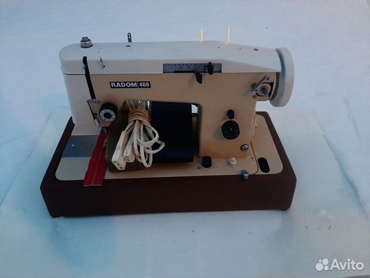 Швейная машинка радом-466 кожи шёьт