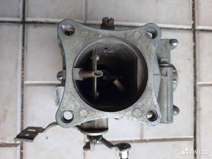 Карбюратор на газ24