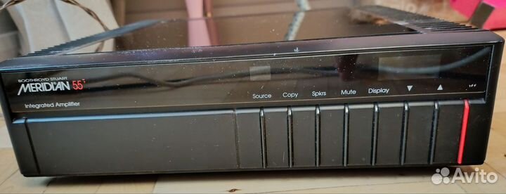 Усилитель Meridian 551