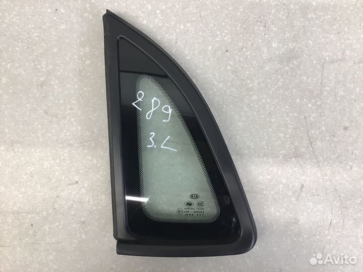 Стекло кузовное глухое левое Kia RIO 2011-2017