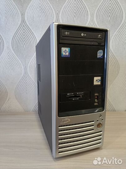 Системный блок Intel Core 2 Quad Q8200, 4GB