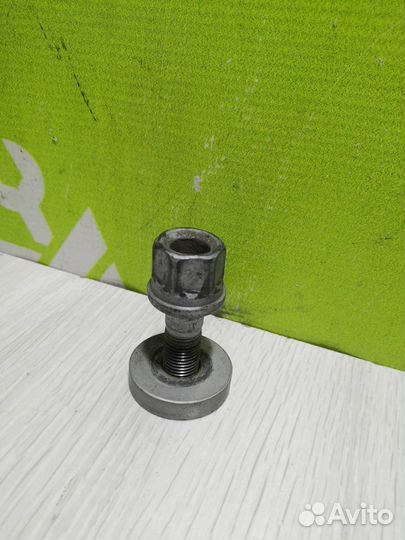 Болт коленвала Киа Оптима 3